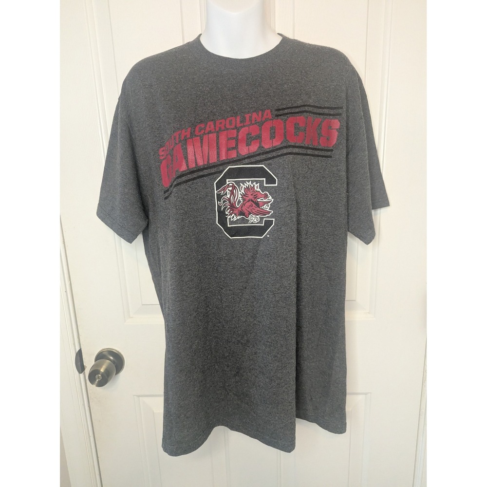 Section 101 Majestic South Carolina Gamecocks T-Shirt Mens Large Gray Graphic